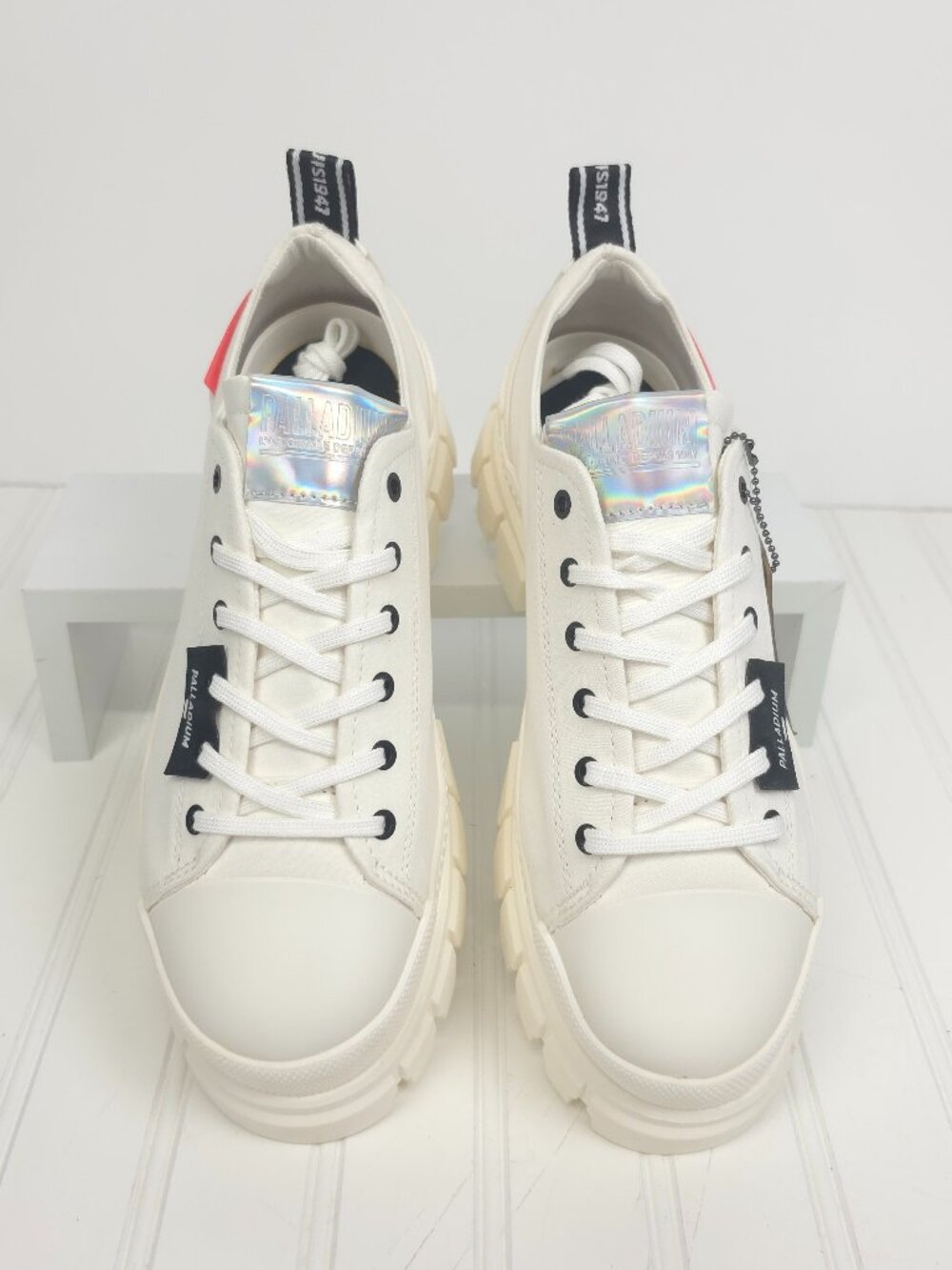 NIB Women's Palladium Revolt Lo TX Platform Laceup Sneakers Size 10 - Picture 6 of 12